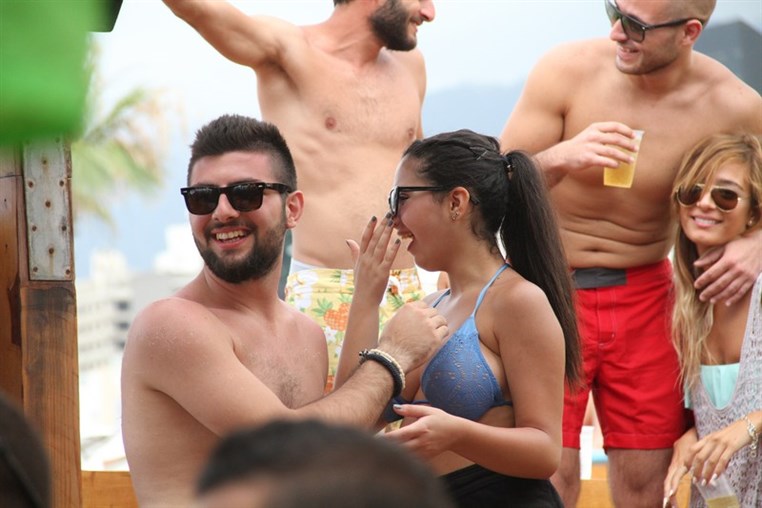 Cyan Beach Bar on Sunday